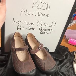 Keen Mary Jane shoe